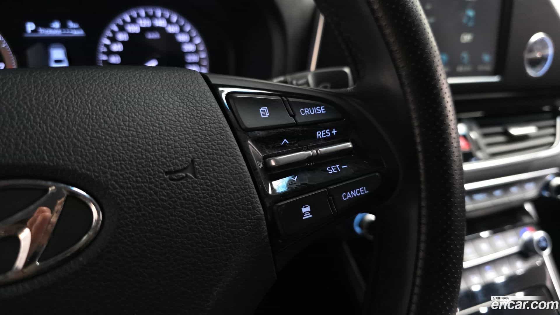 Grandeur Hyundai 2016.11-OPTION-047