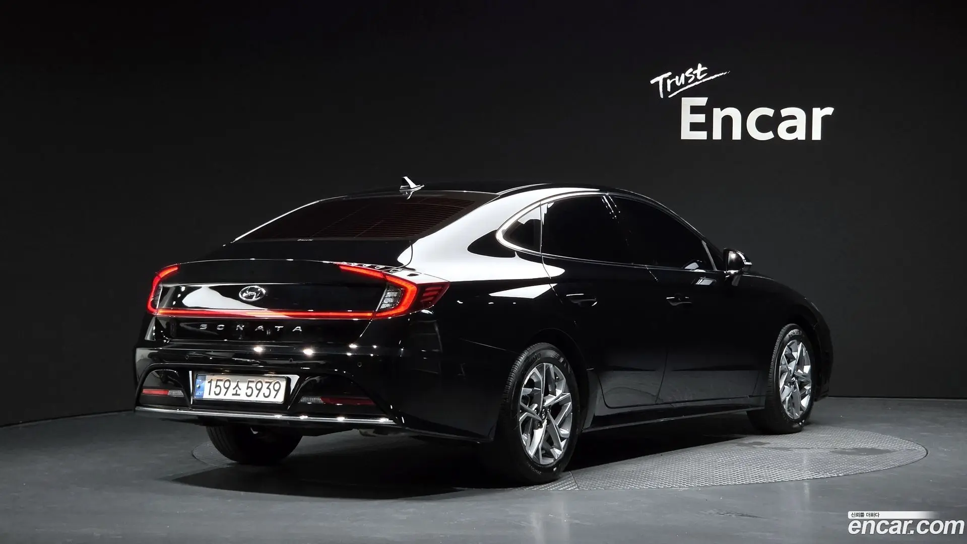 Main__Slider__Photo:Sonata Hyundai 2022.10-1