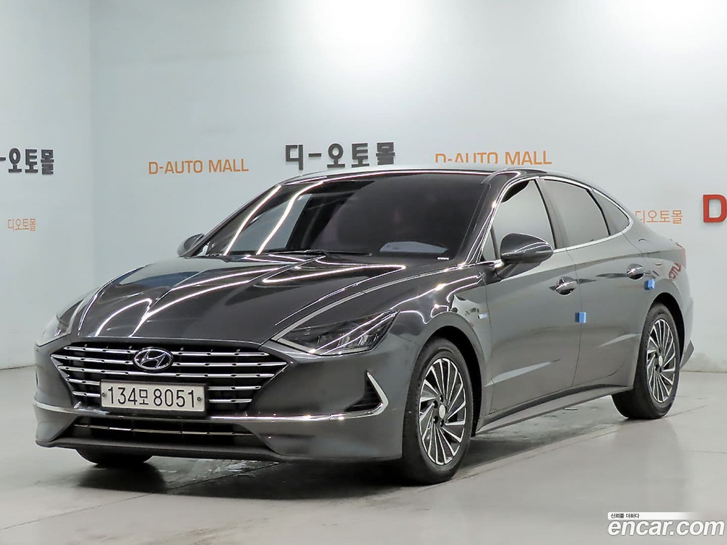 Main__Slider__Photo:Sonata Hyundai 2019.10-0