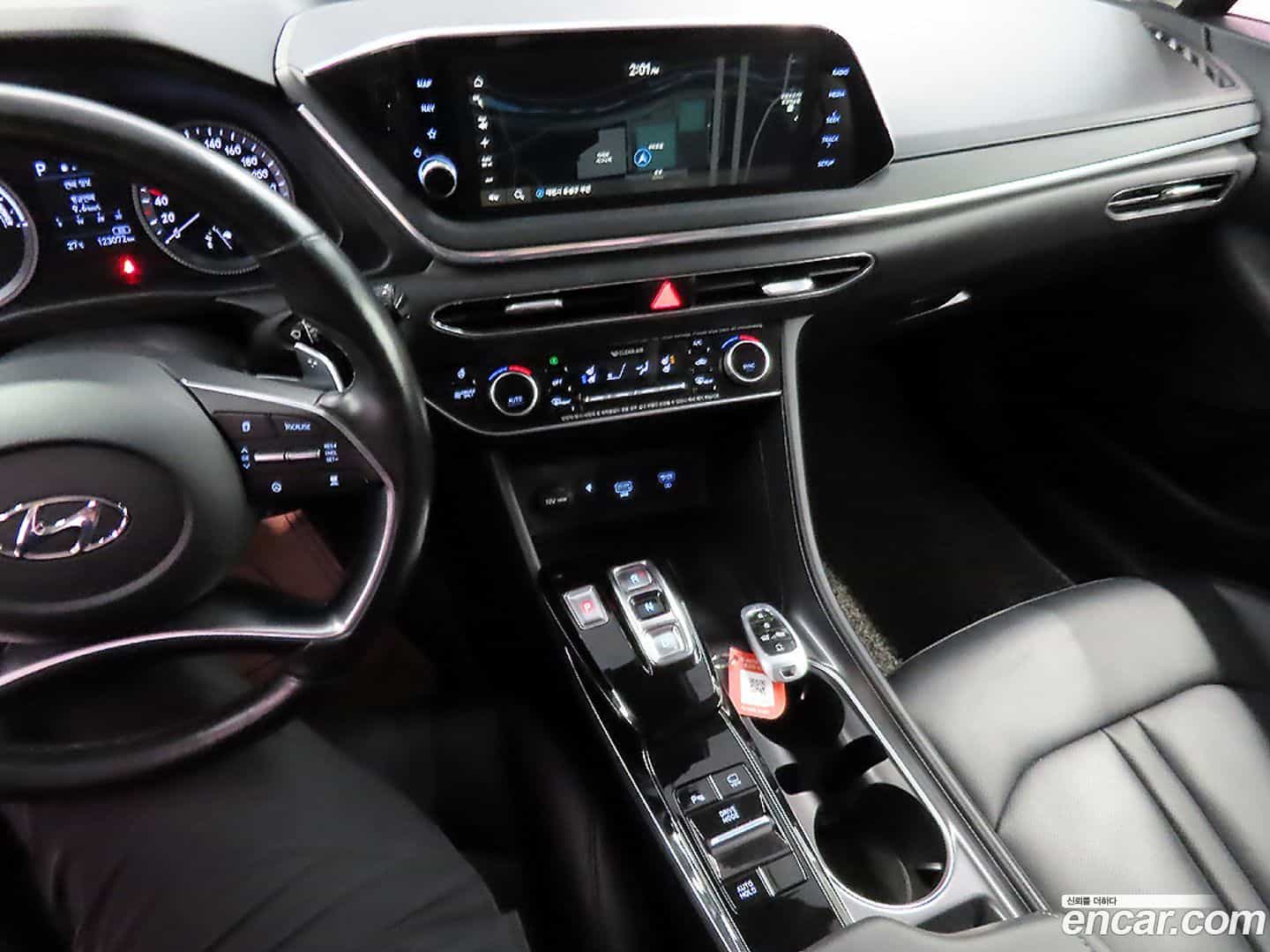 Sonata Hyundai 2019.10-INNER-010