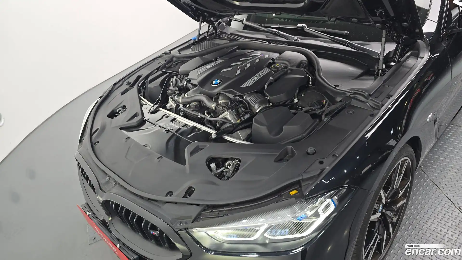 8-Series BMW 2024.10-OUTER-006