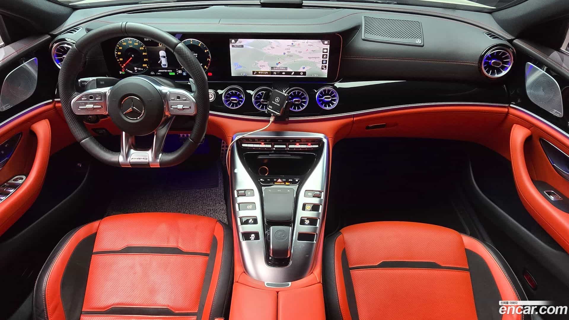 AMG GT Mercedes-Benz 2021.5-INNER-007