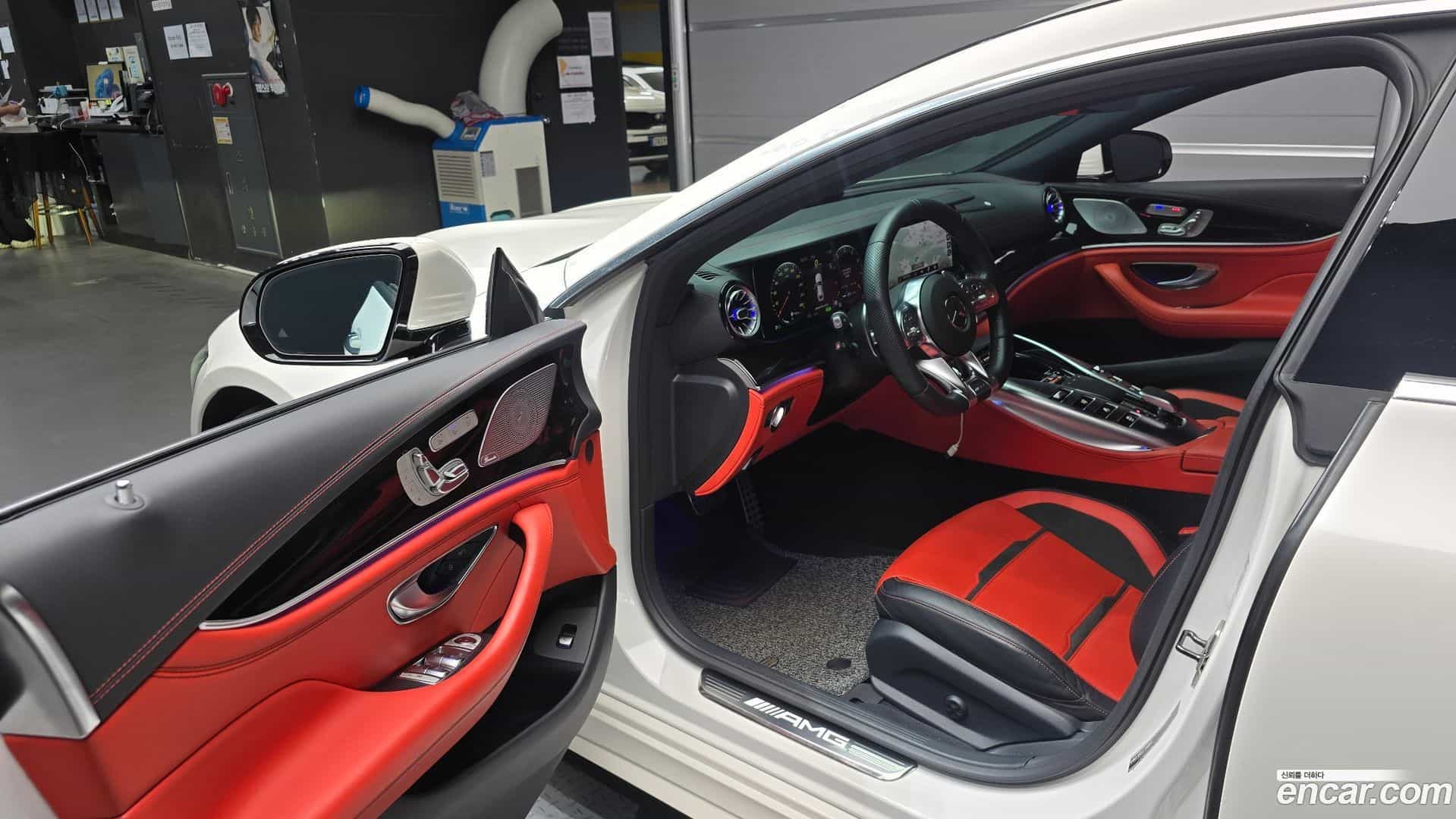 AMG GT Mercedes-Benz 2021.5-INNER-010
