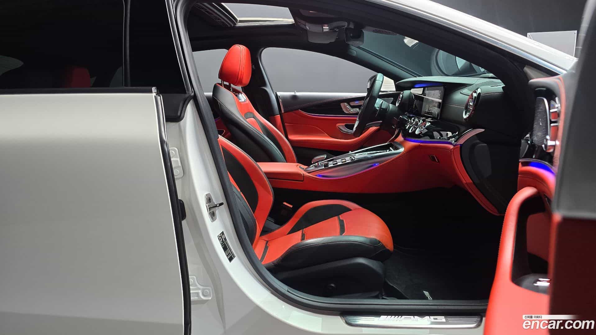 AMG GT Mercedes-Benz 2021.5-INNER-036