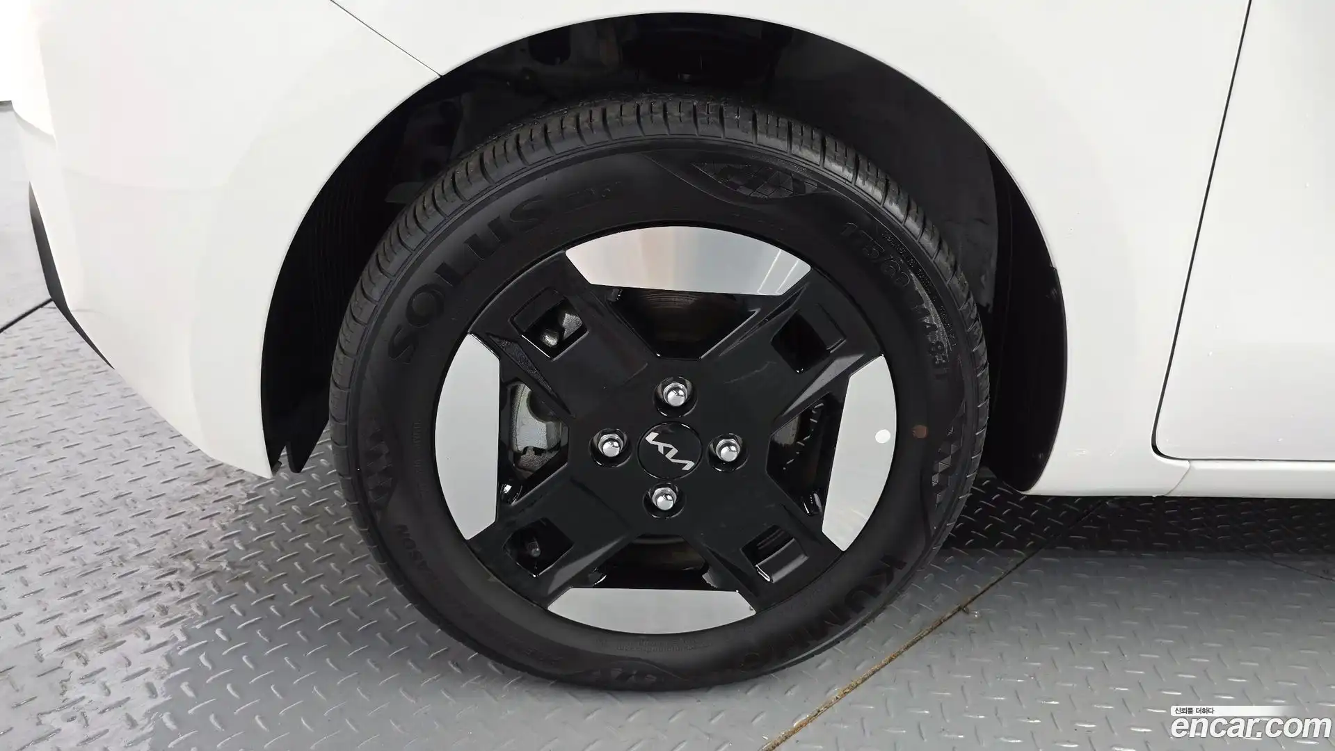 RAY Kia 2024.4-OUTER-005