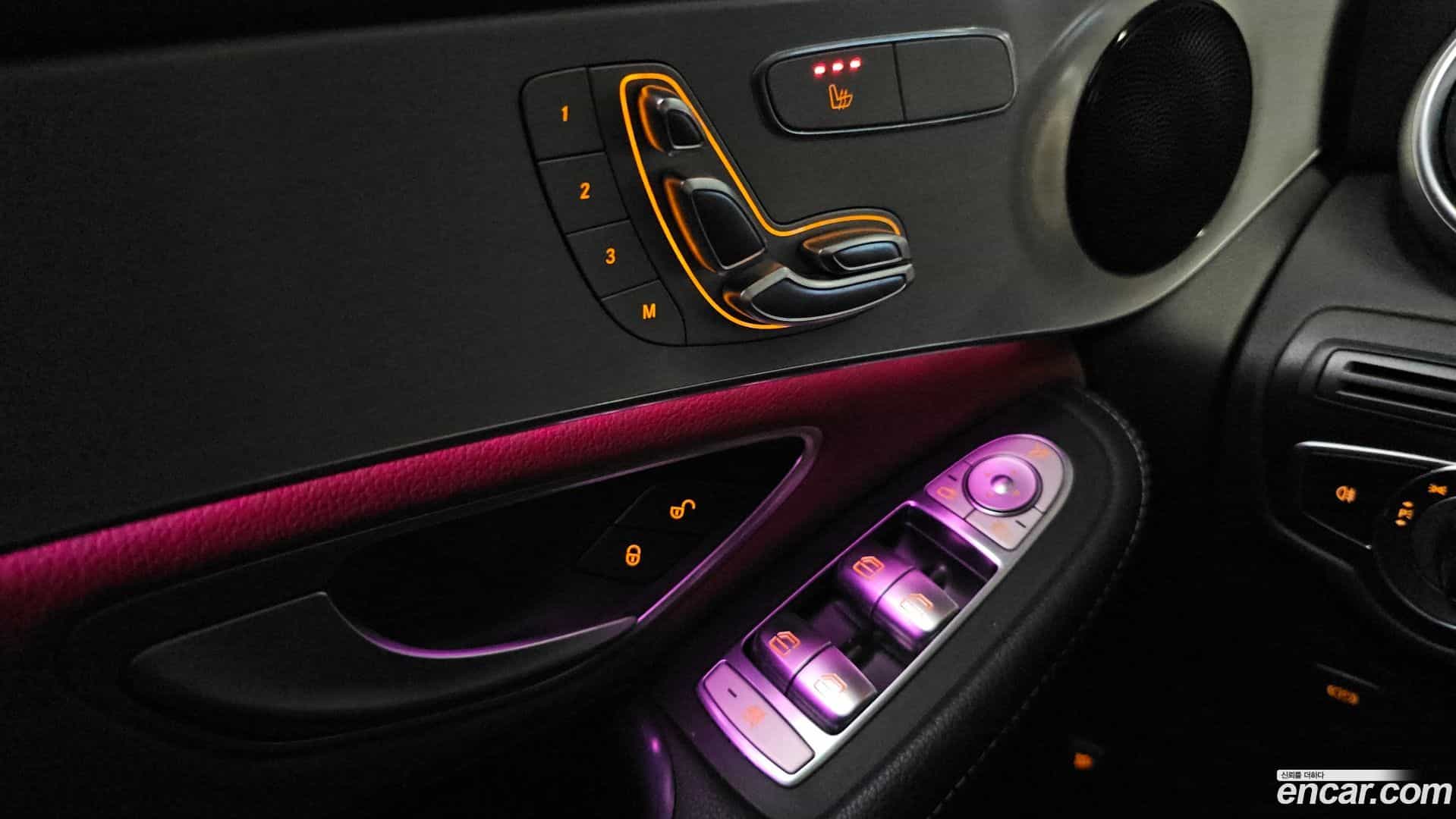GLC-Class Mercedes-Benz 2023.2-OPTION-045