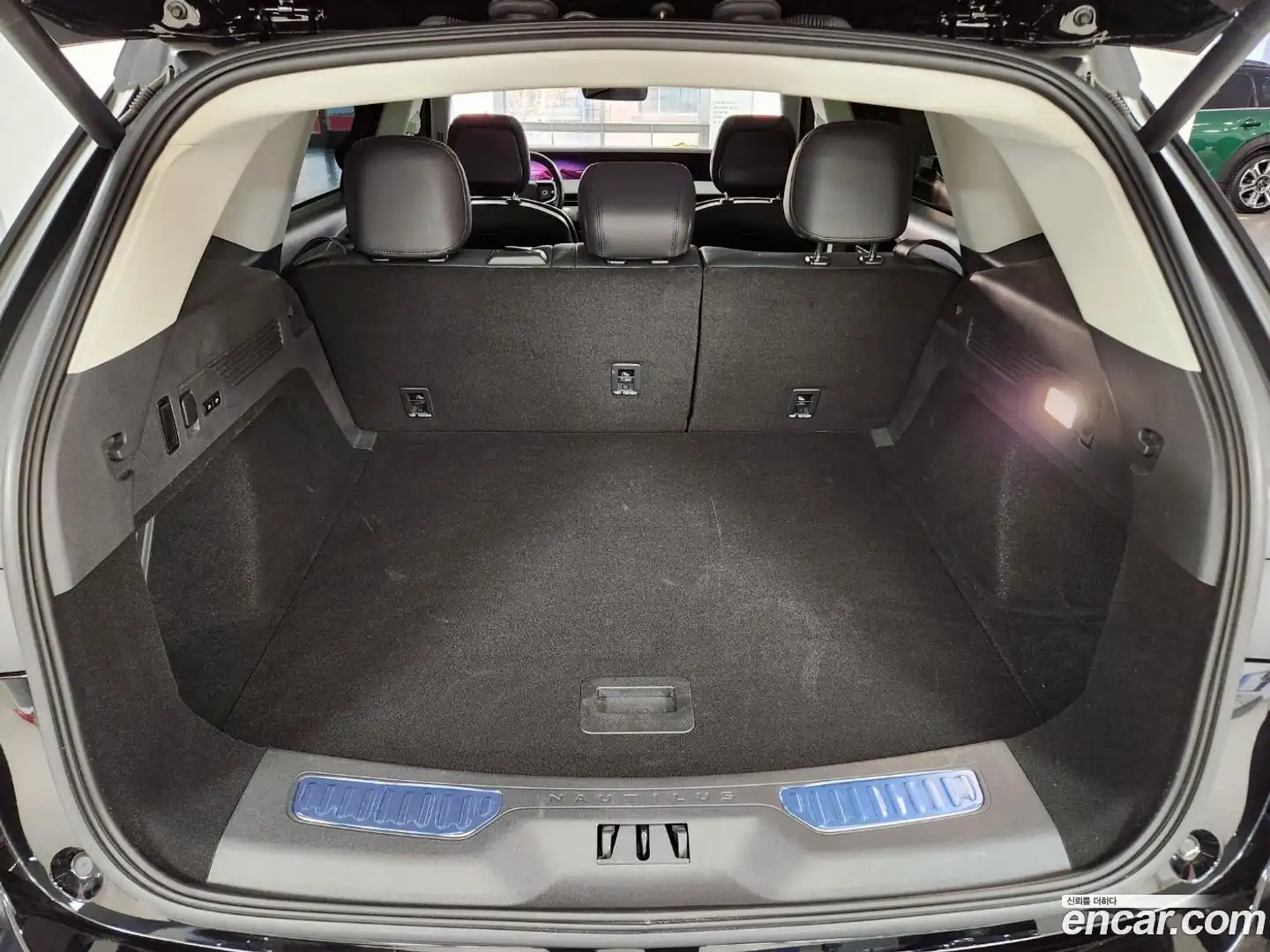 Nautilus Lincoln 2023.11-OPTION-023