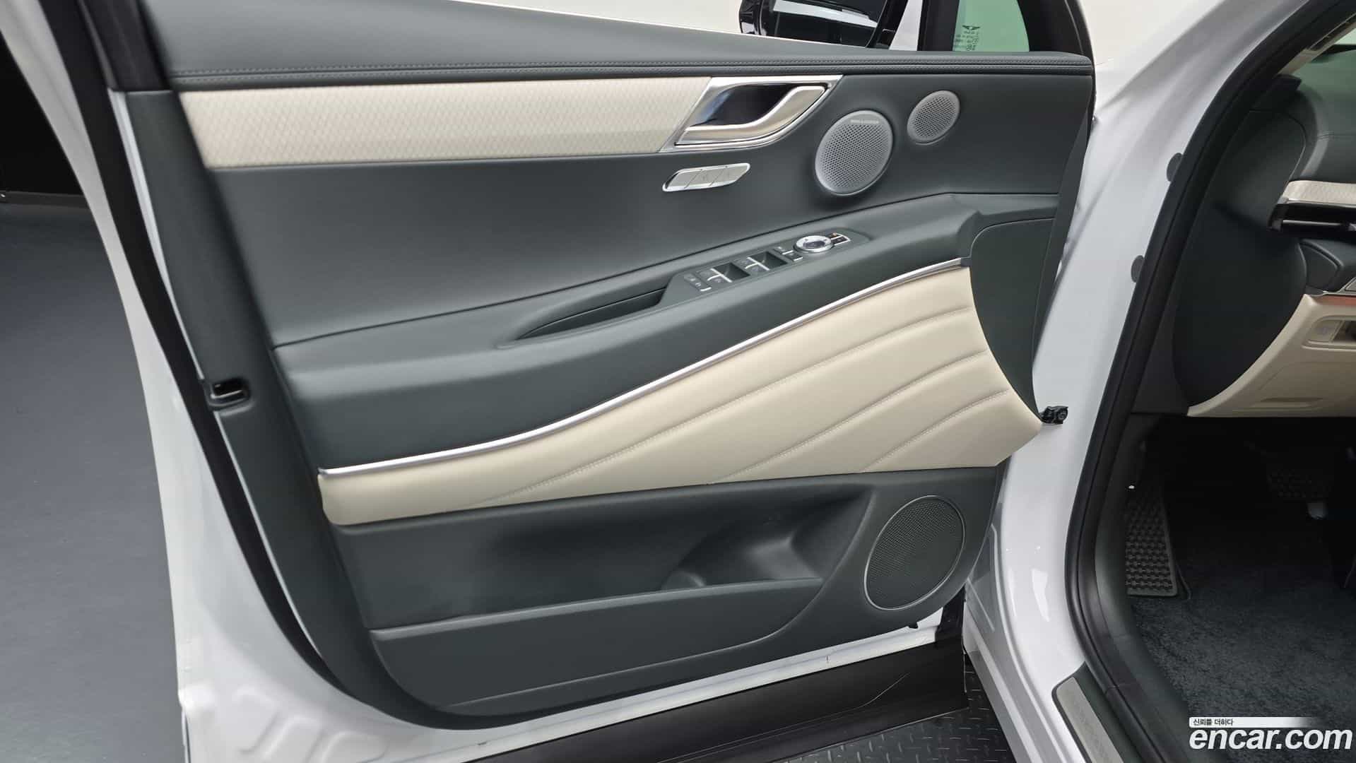 GV80 Genesis 2024.4-INNER-034