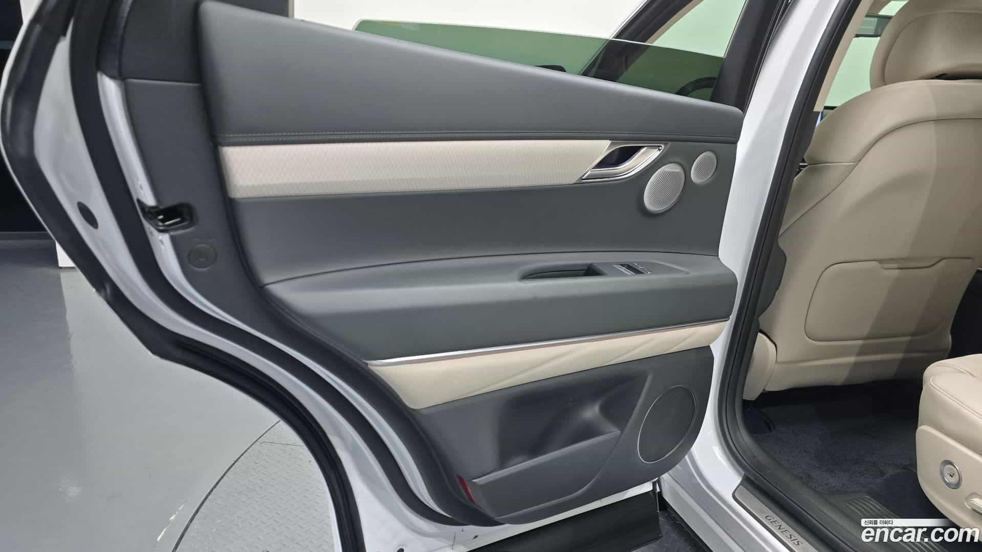 GV80 Genesis 2024.4-INNER-035