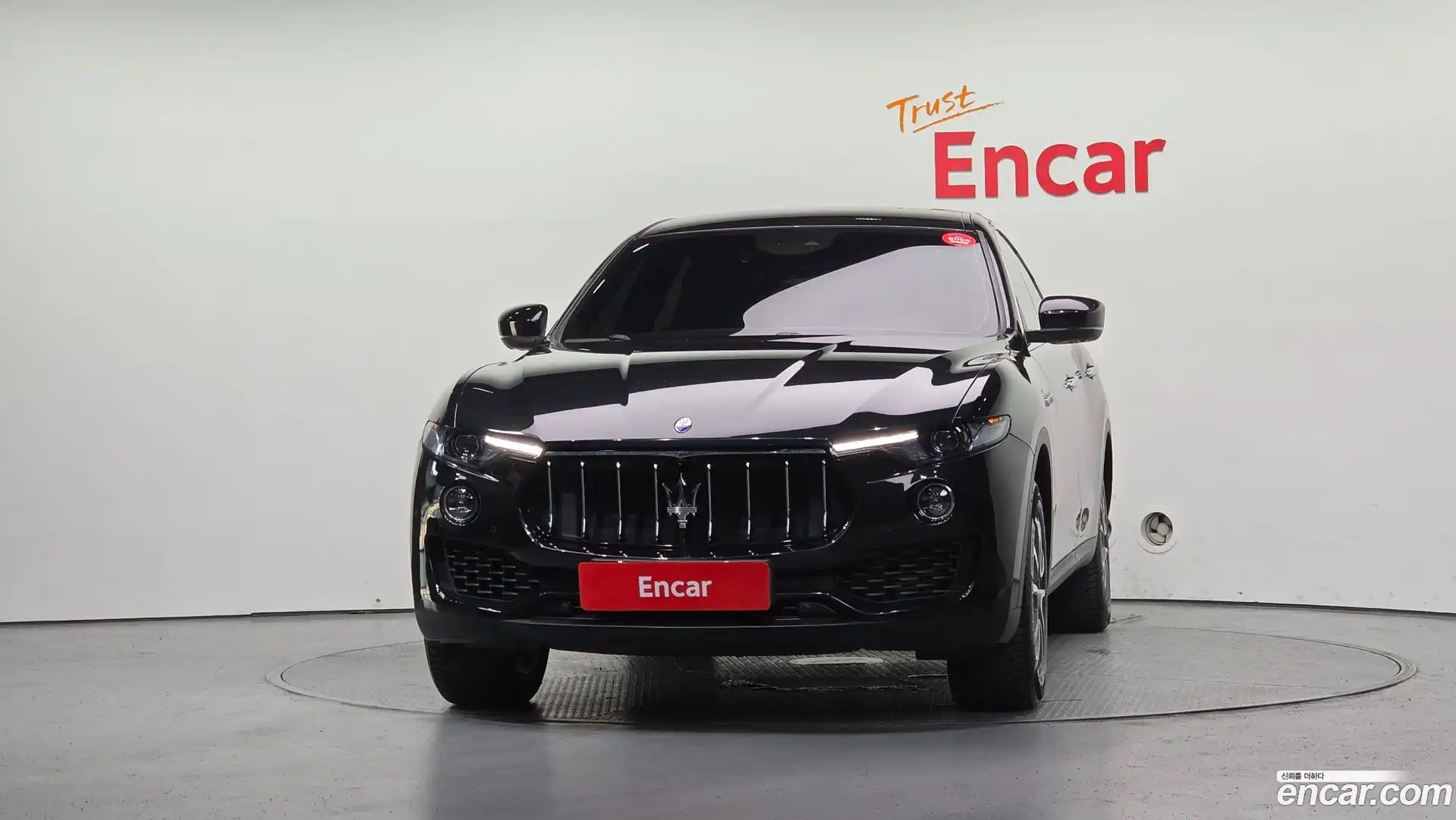 Levante Maserati 2020.11-OUTER-003