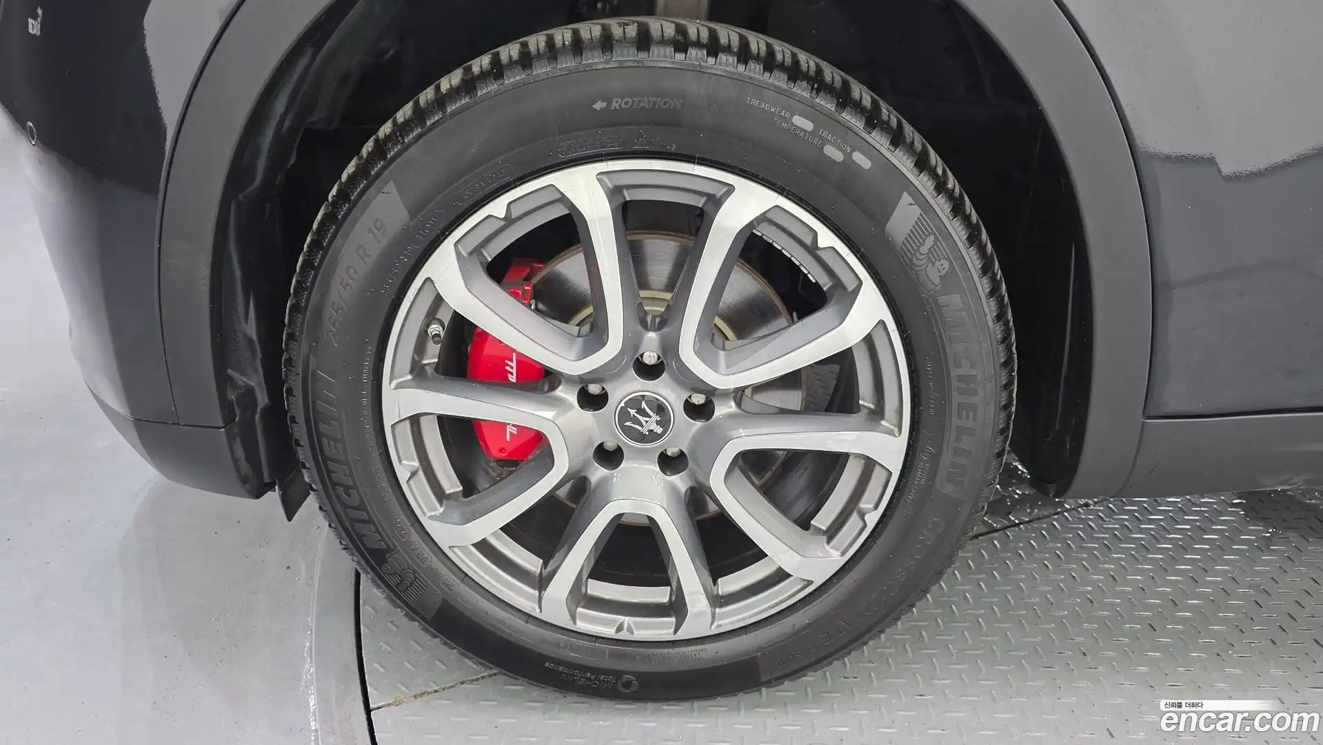 Levante Maserati 2020.11-OUTER-005
