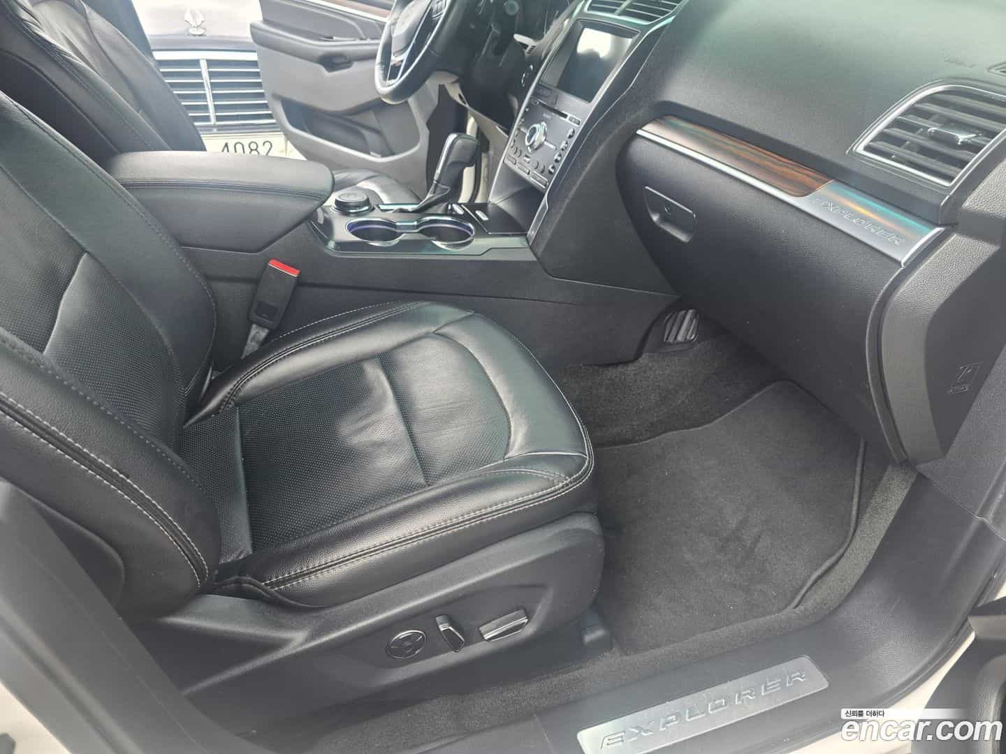 Explorer Ford 2017.4-INNER-007