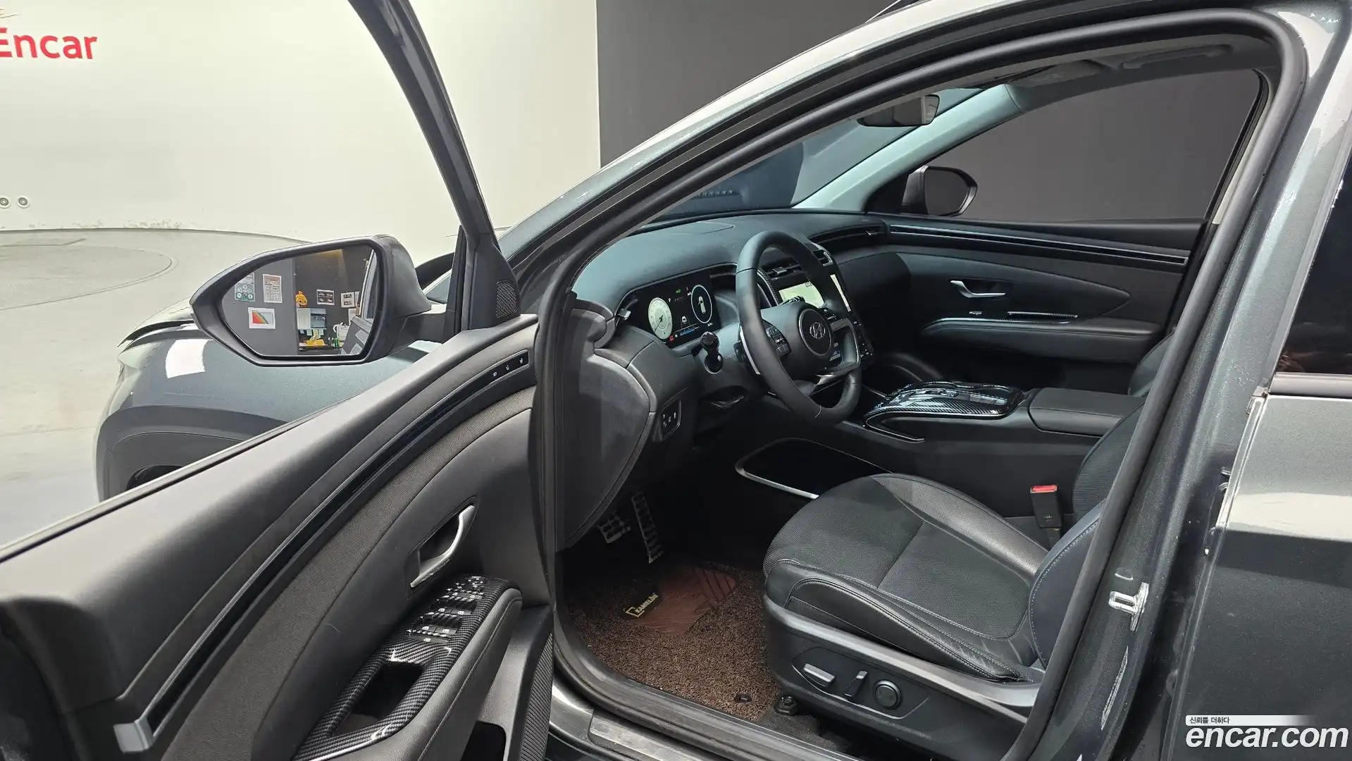 Tucson Hyundai 2021.1-INNER-010
