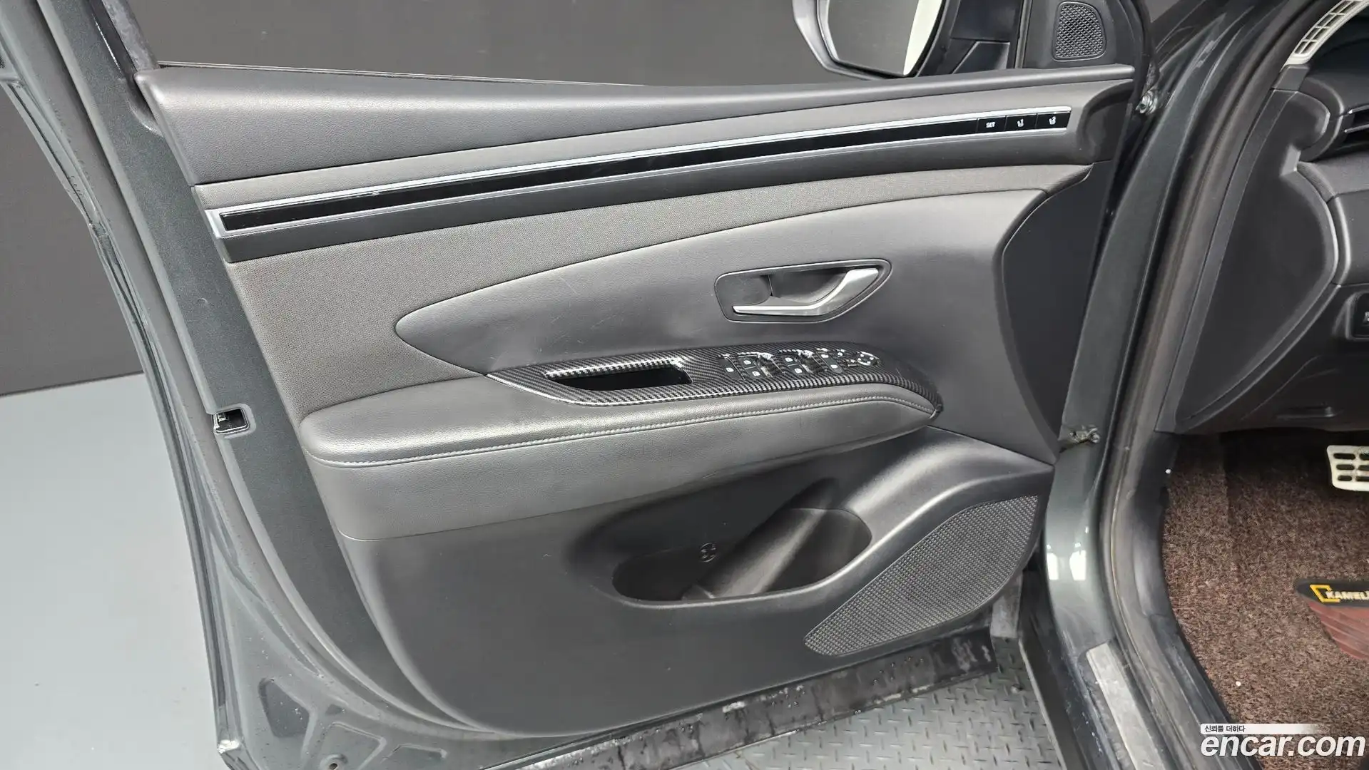 Tucson Hyundai 2021.1-INNER-034