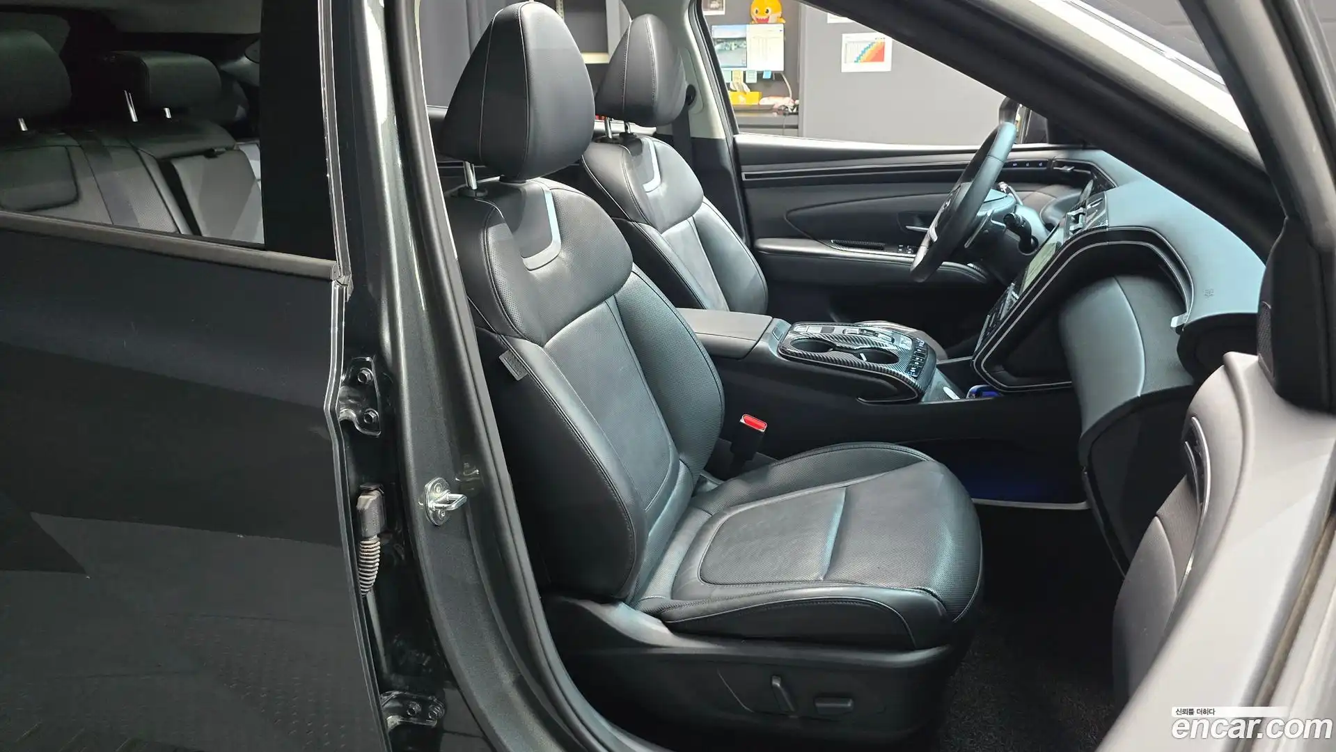 Tucson Hyundai 2021.1-INNER-036