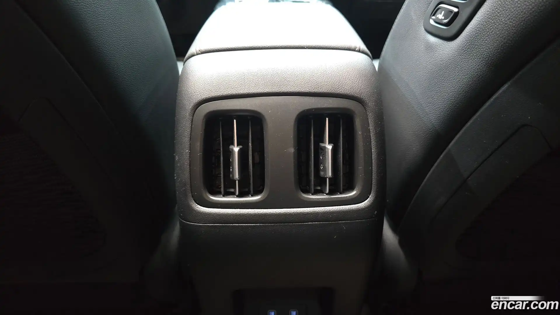 Tucson Hyundai 2021.1-OPTION-043
