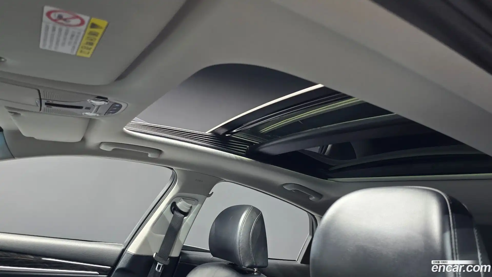 Grandeur Hyundai 2016.11-OPTION-021