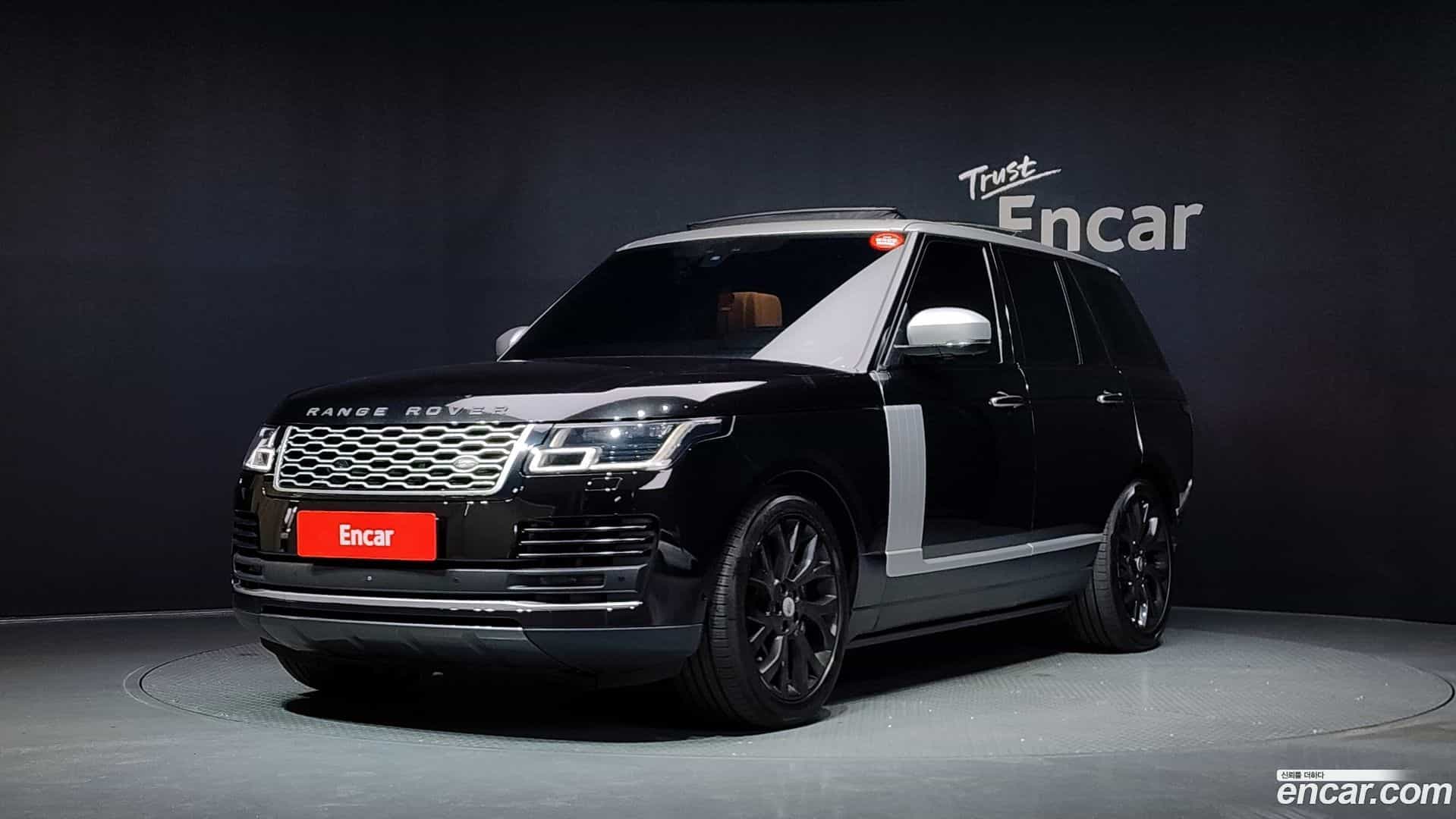 Range Rover Land Rover 2018.7-OUTER-001
