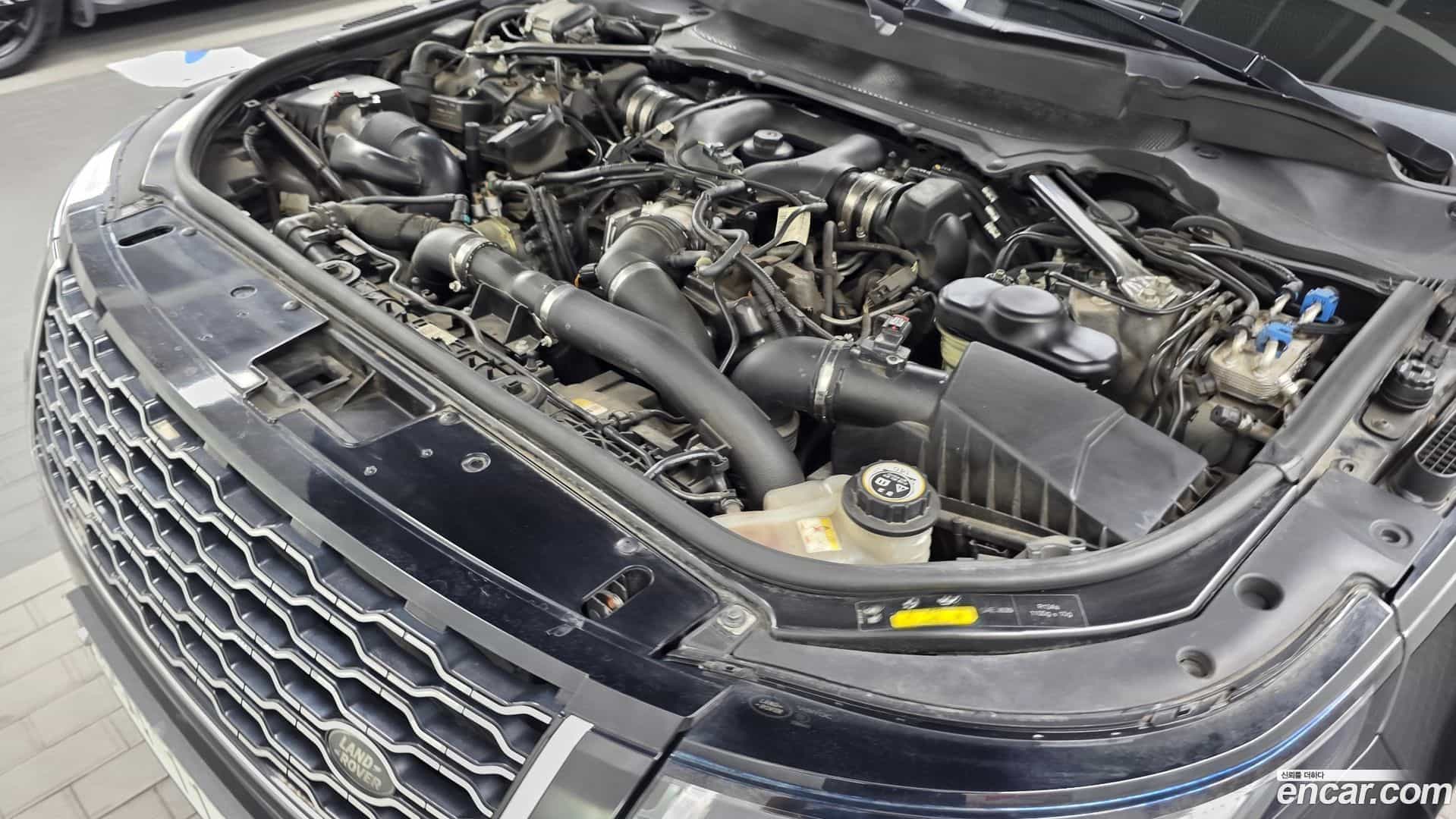 Range Rover Land Rover 2018.7-OUTER-006