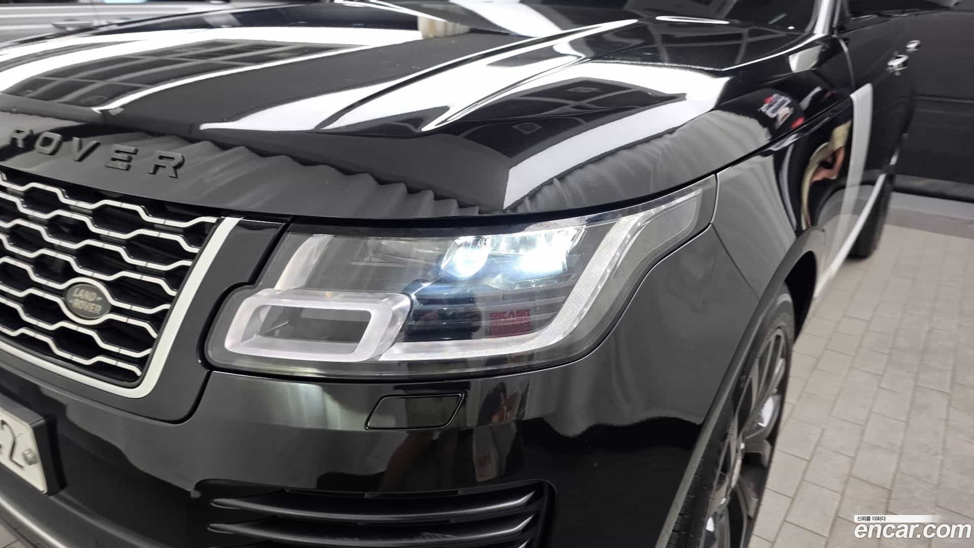 Range Rover Land Rover 2018.7-OUTER-032