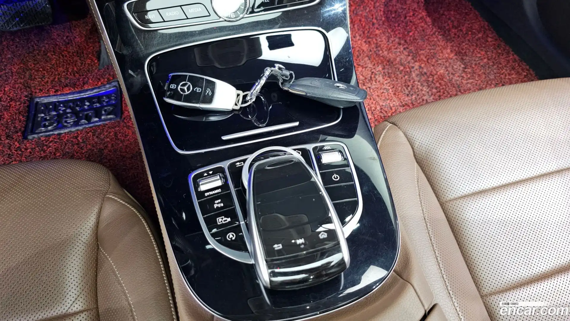 E-Class Mercedes-Benz 2016.9-INNER-009
