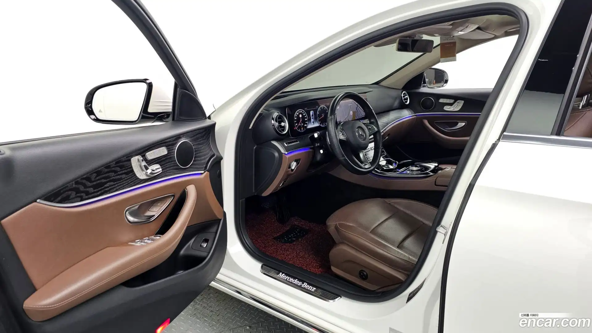 E-Class Mercedes-Benz 2016.9-INNER-010