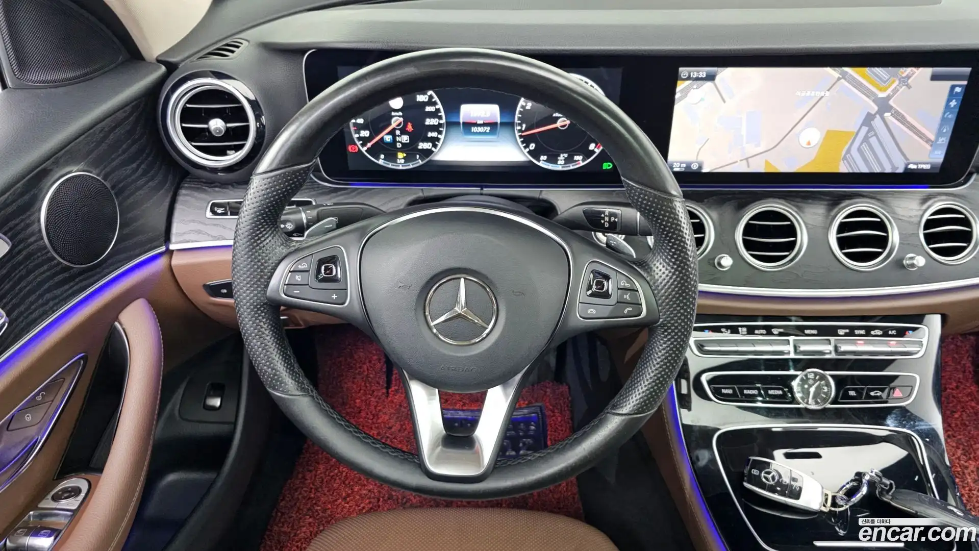 E-Class Mercedes-Benz 2016.9-OPTION-017