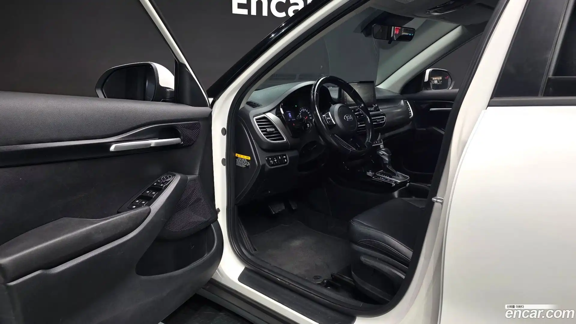 Seltos Kia 2020.0-INNER-010