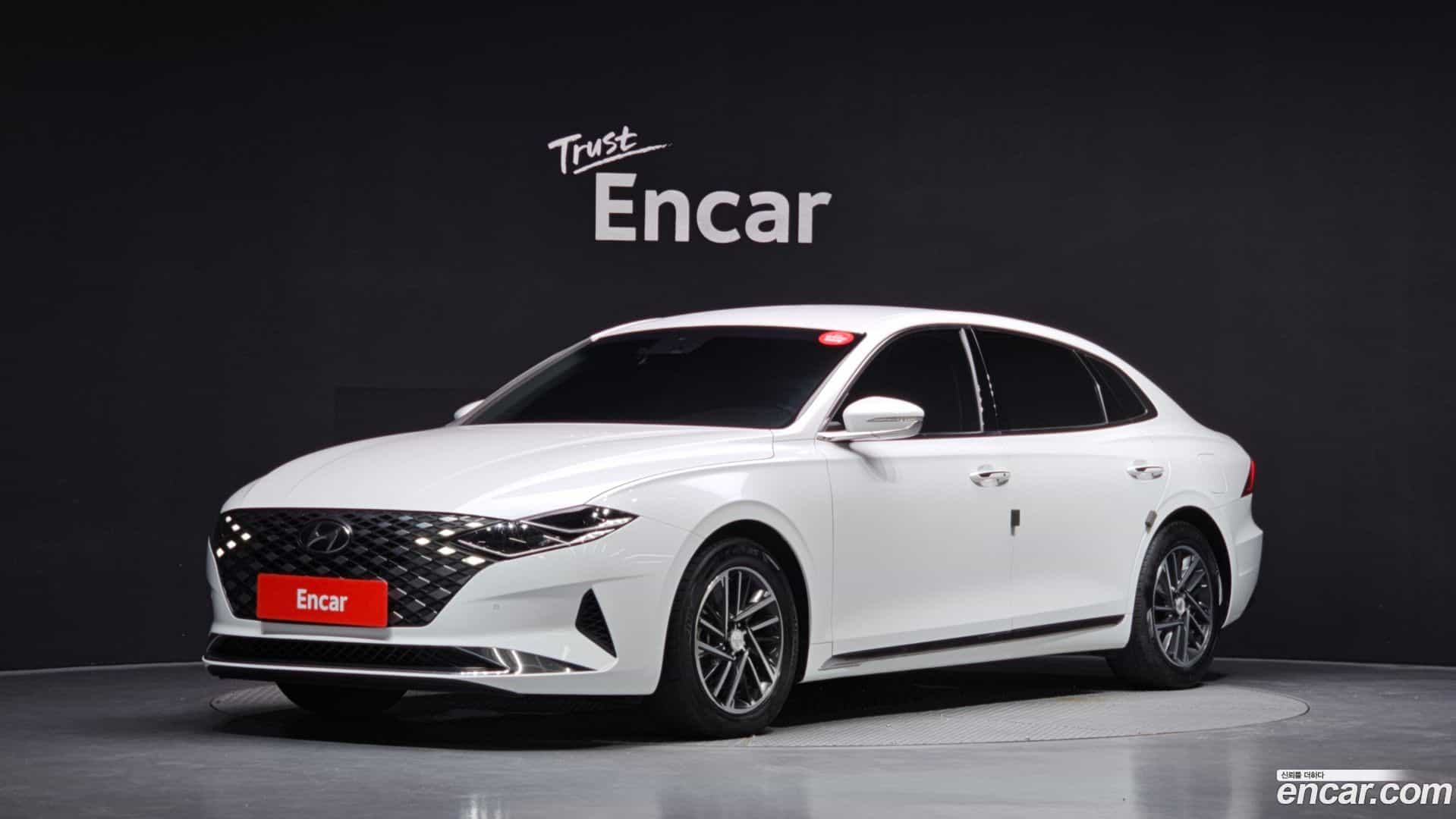 Grandeur Hyundai 2020.1-OUTER-001