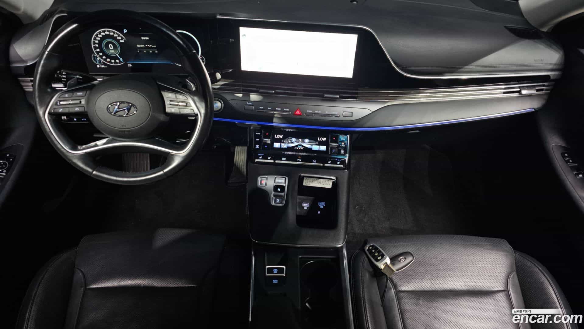 Grandeur Hyundai 2020.1-INNER-007
