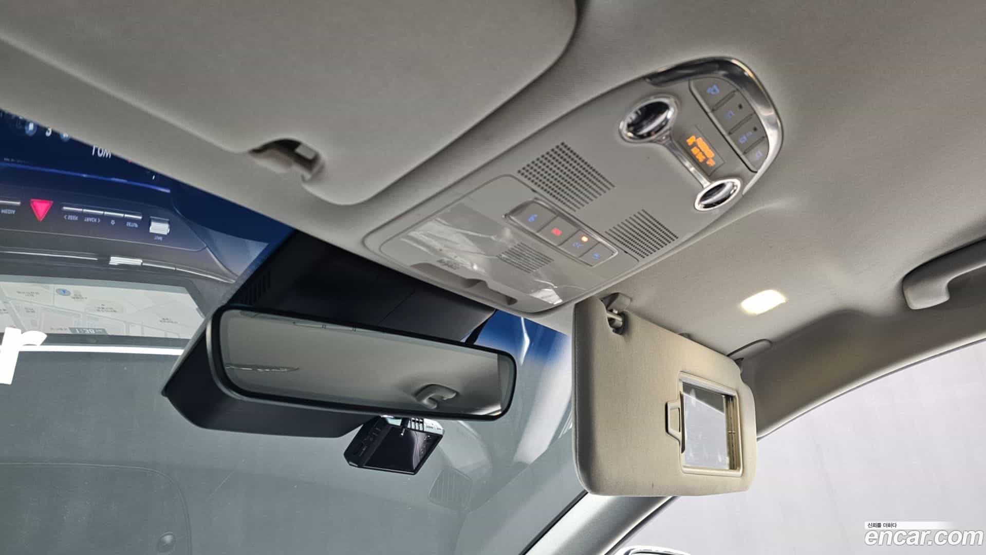 Grandeur Hyundai 2020.1-OPTION-022
