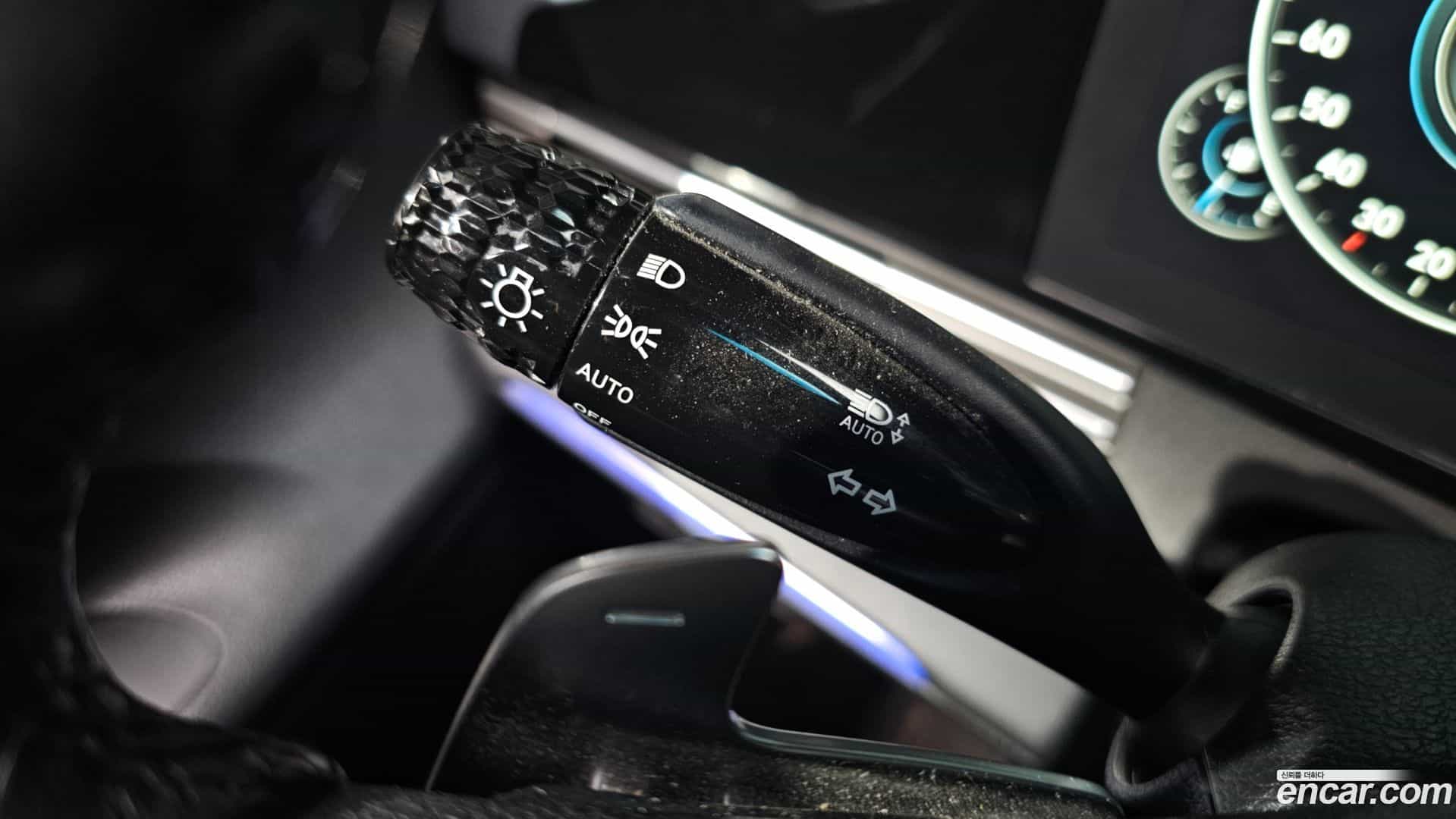 Grandeur Hyundai 2020.1-OPTION-042