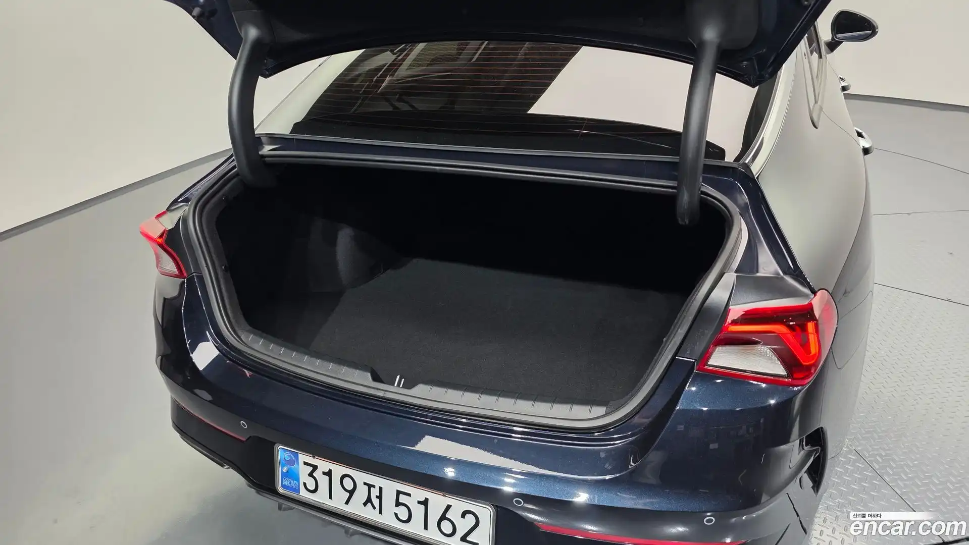 K5 Kia 2022.5-OPTION-044