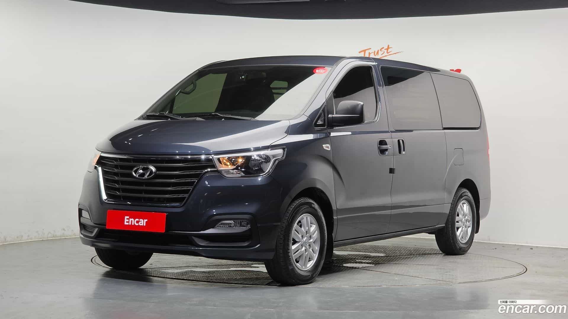 Starex Hyundai 2018.2-OUTER-001