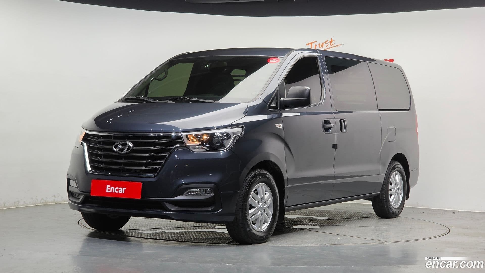 Main__Slider__Photo:Starex Hyundai 2018.2-0
