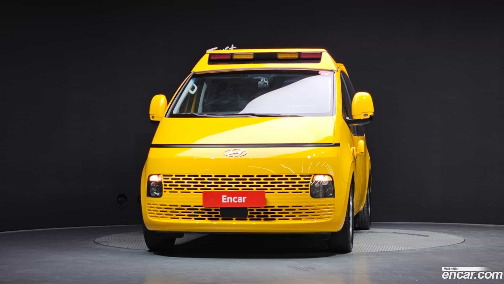 Staria Hyundai 2022.0-OUTER-003