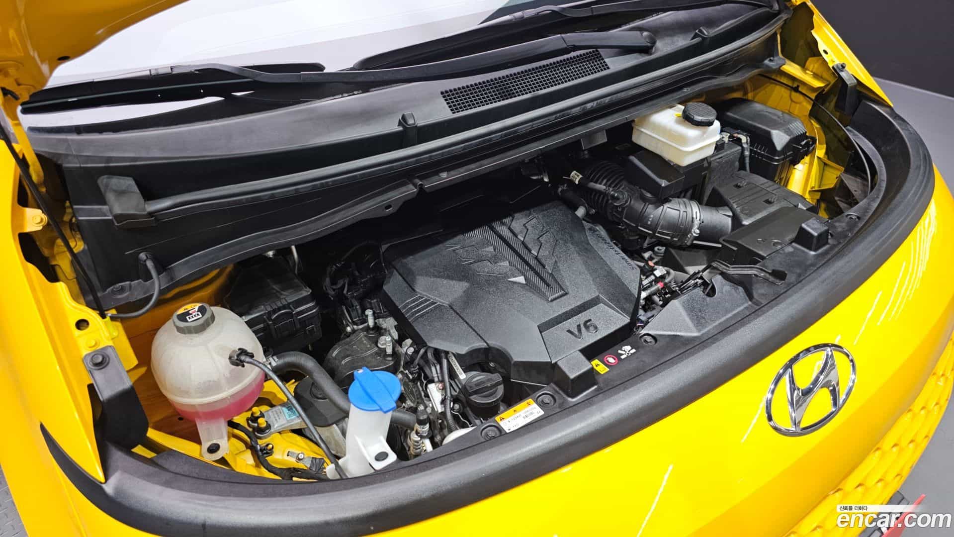 Staria Hyundai 2022.0-OUTER-006