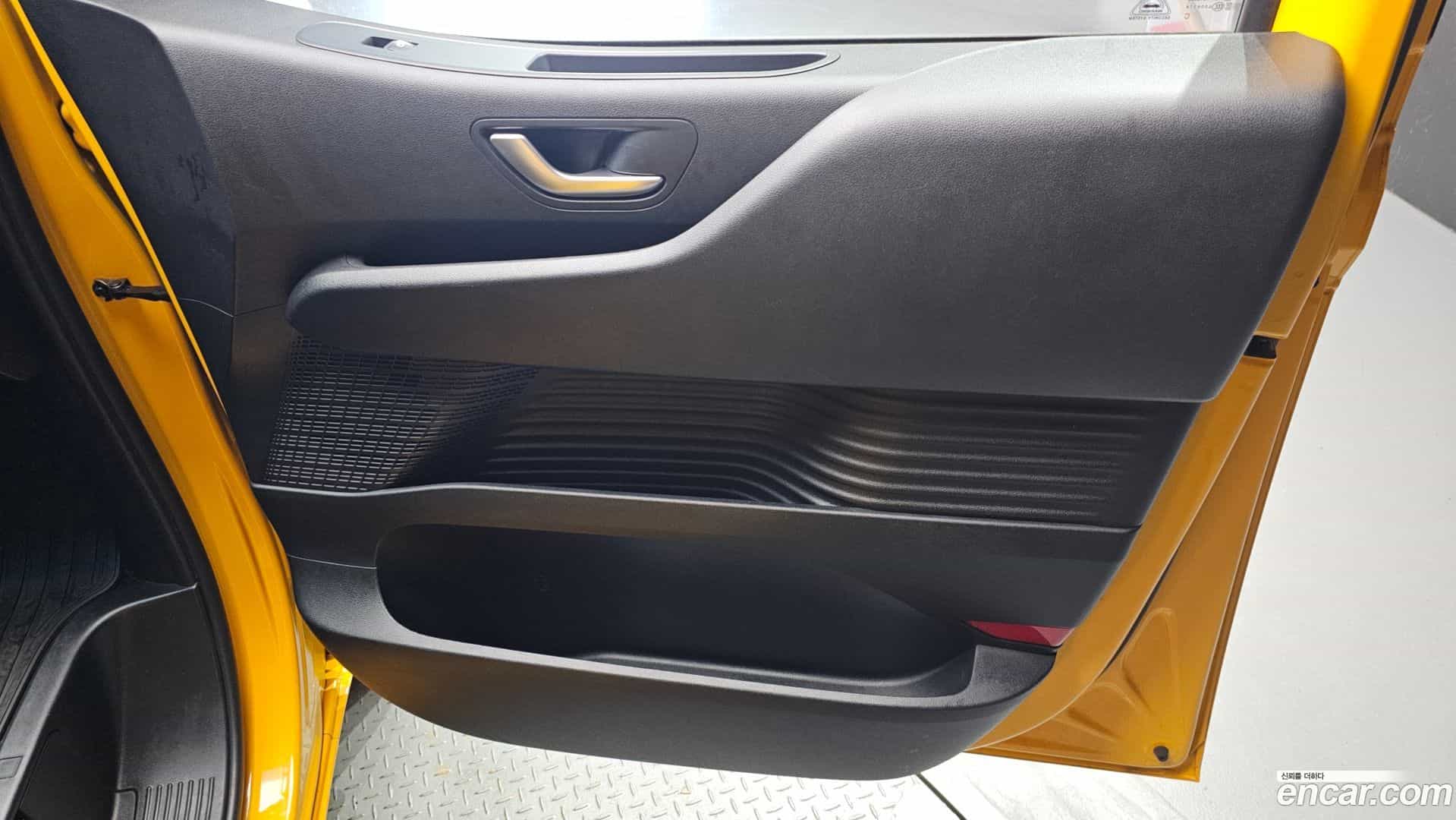 Staria Hyundai 2022.0-INNER-035