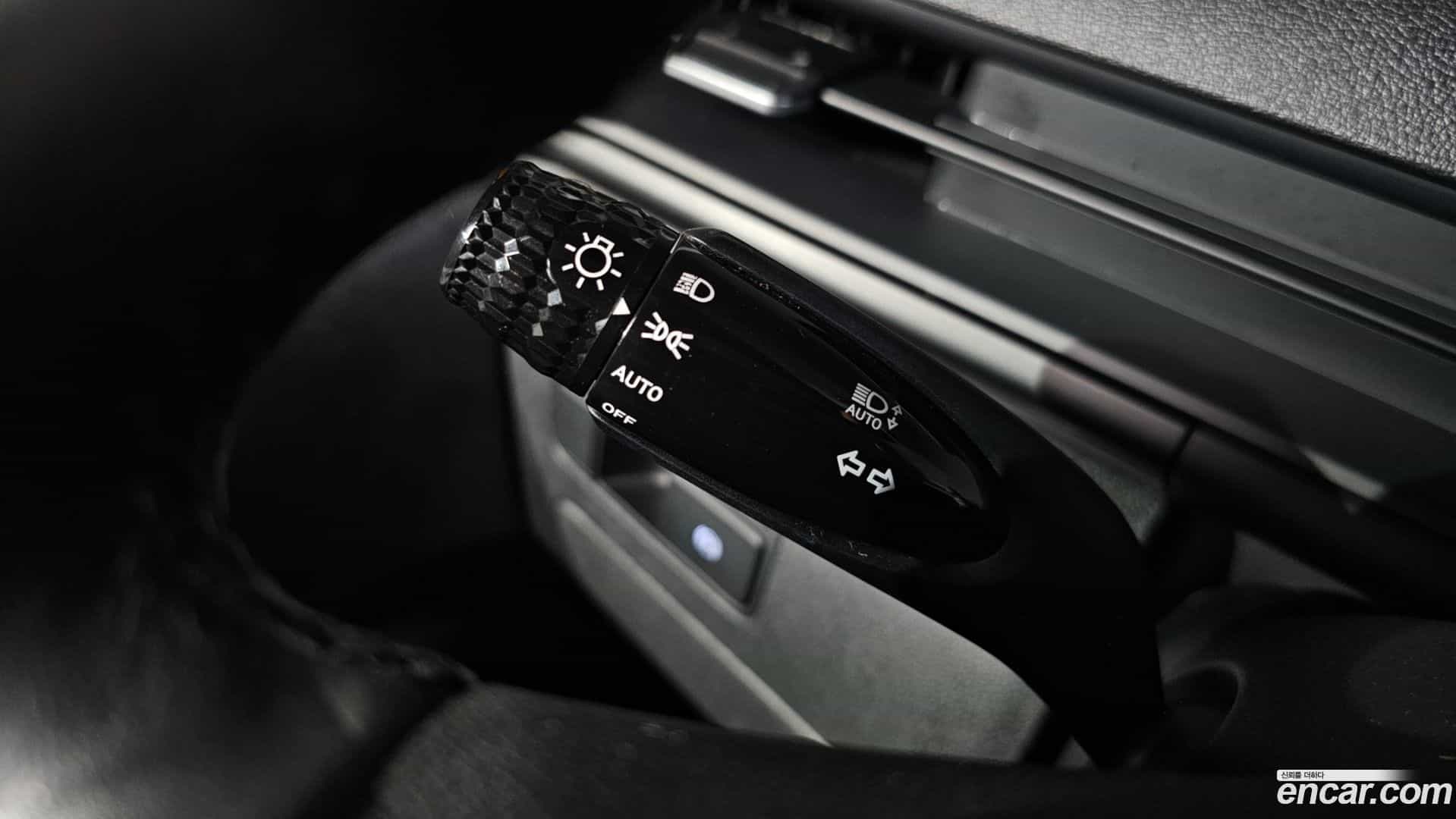 Staria Hyundai 2022.0-OPTION-043