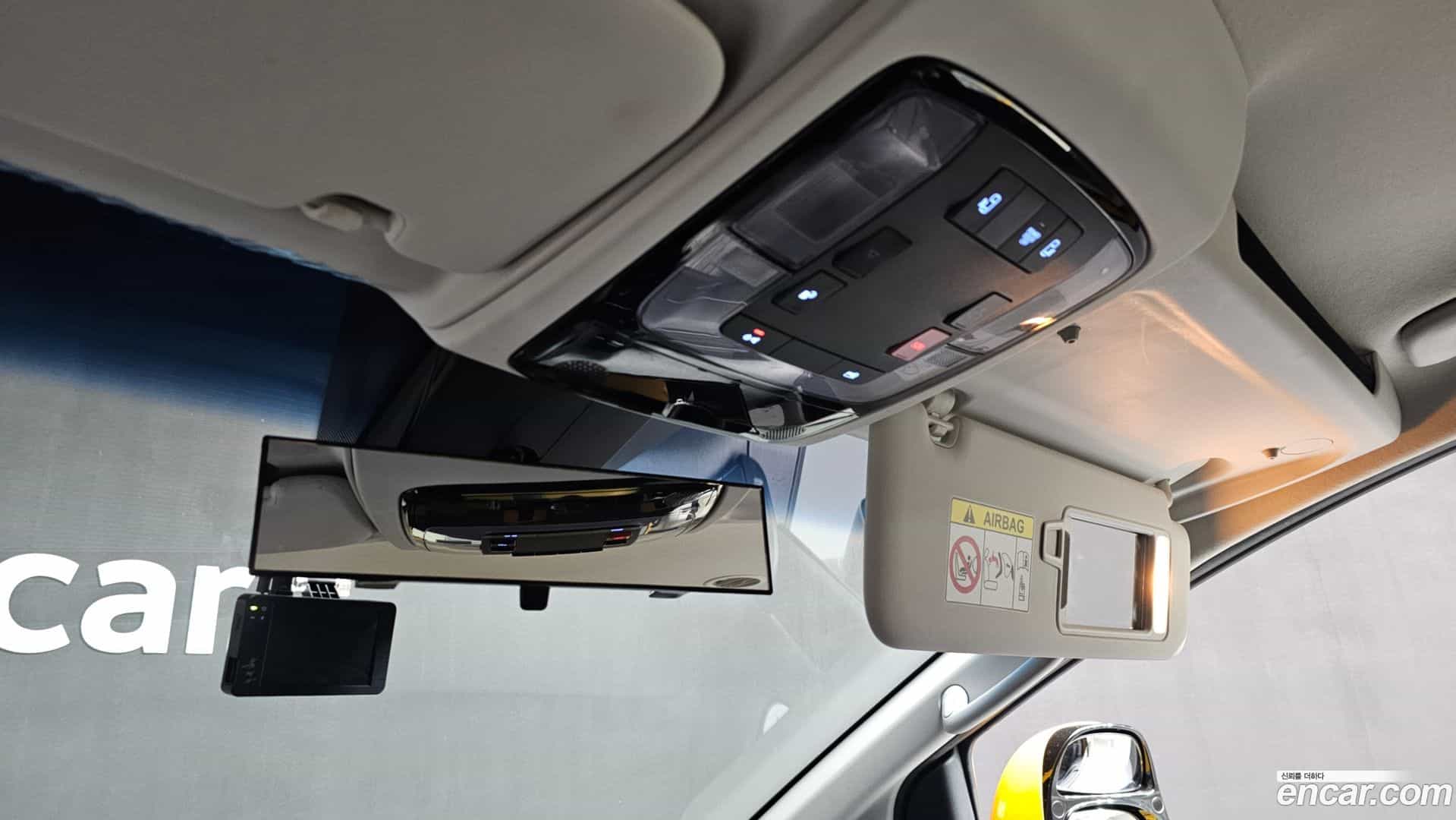 Staria Hyundai 2022.0-OPTION-046