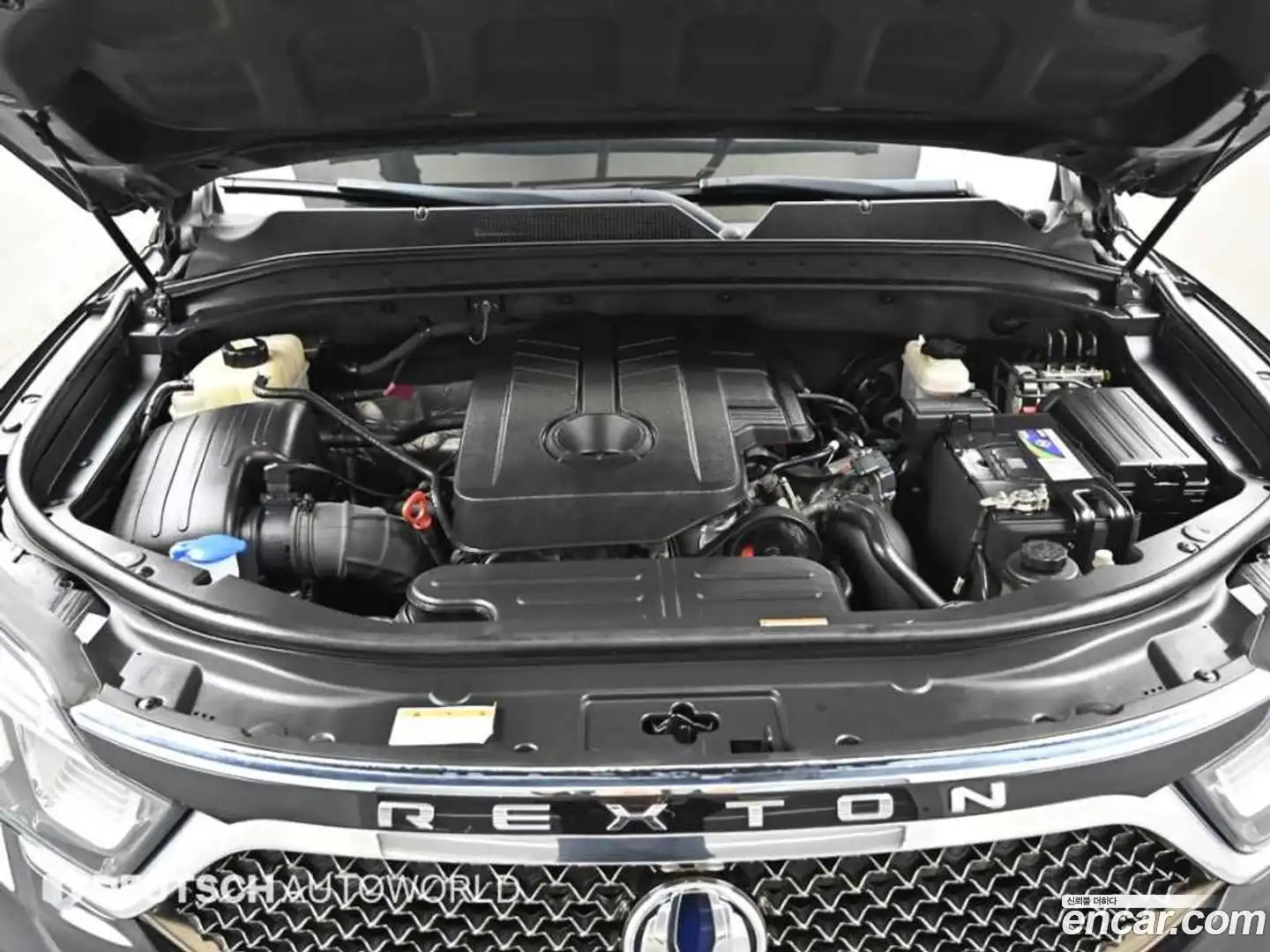 Rexton KG Mobility 2019.0-OUTER-006