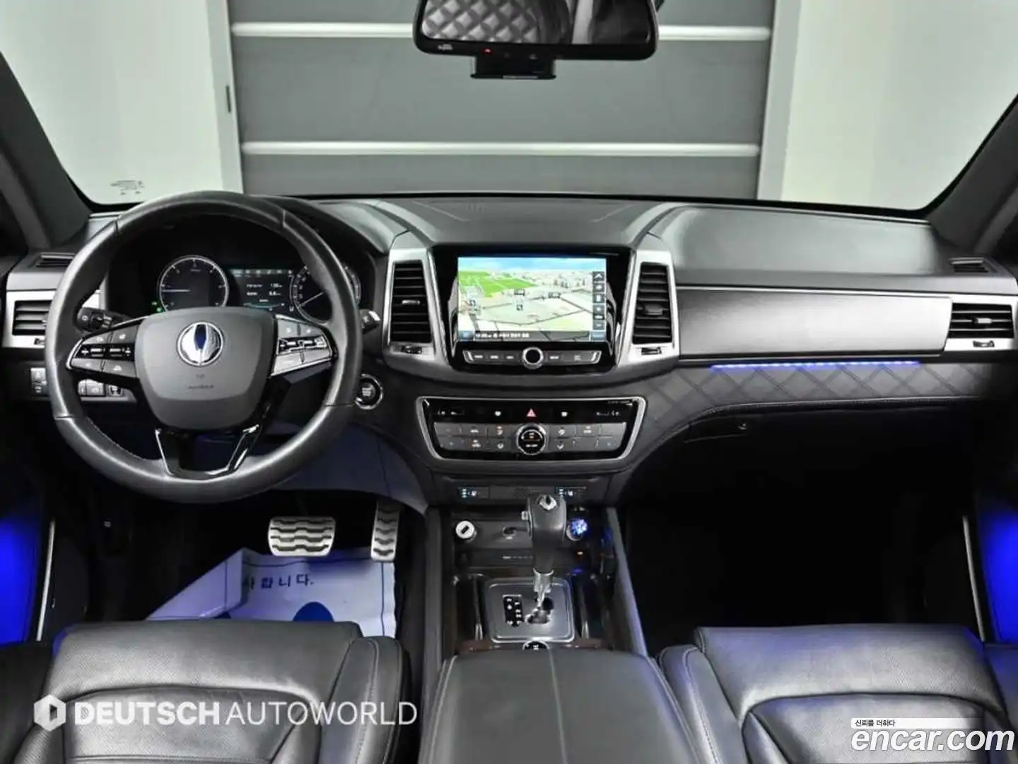 Rexton KG Mobility 2019.0-INNER-007