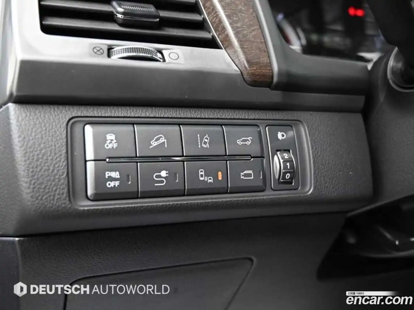 Rexton KG Mobility 2019.0-OPTION-021