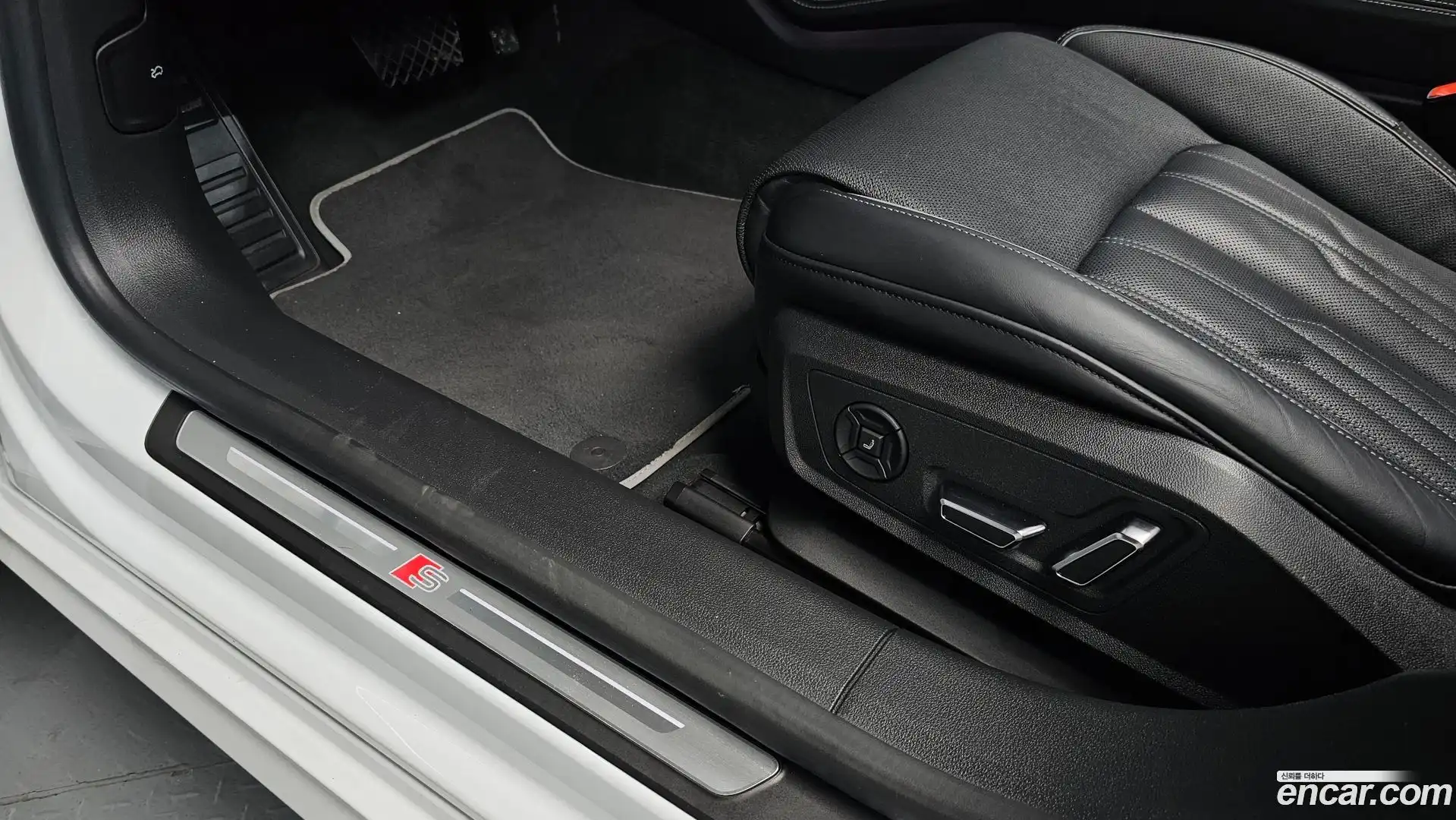A7 Audi 2022.4-OPTION-046