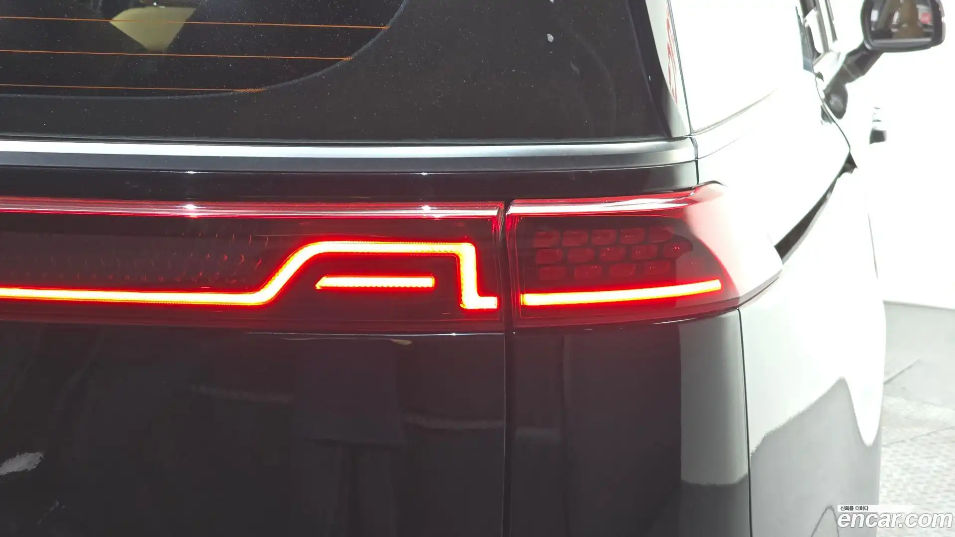 Canival Kia 2023.0-OUTER-033