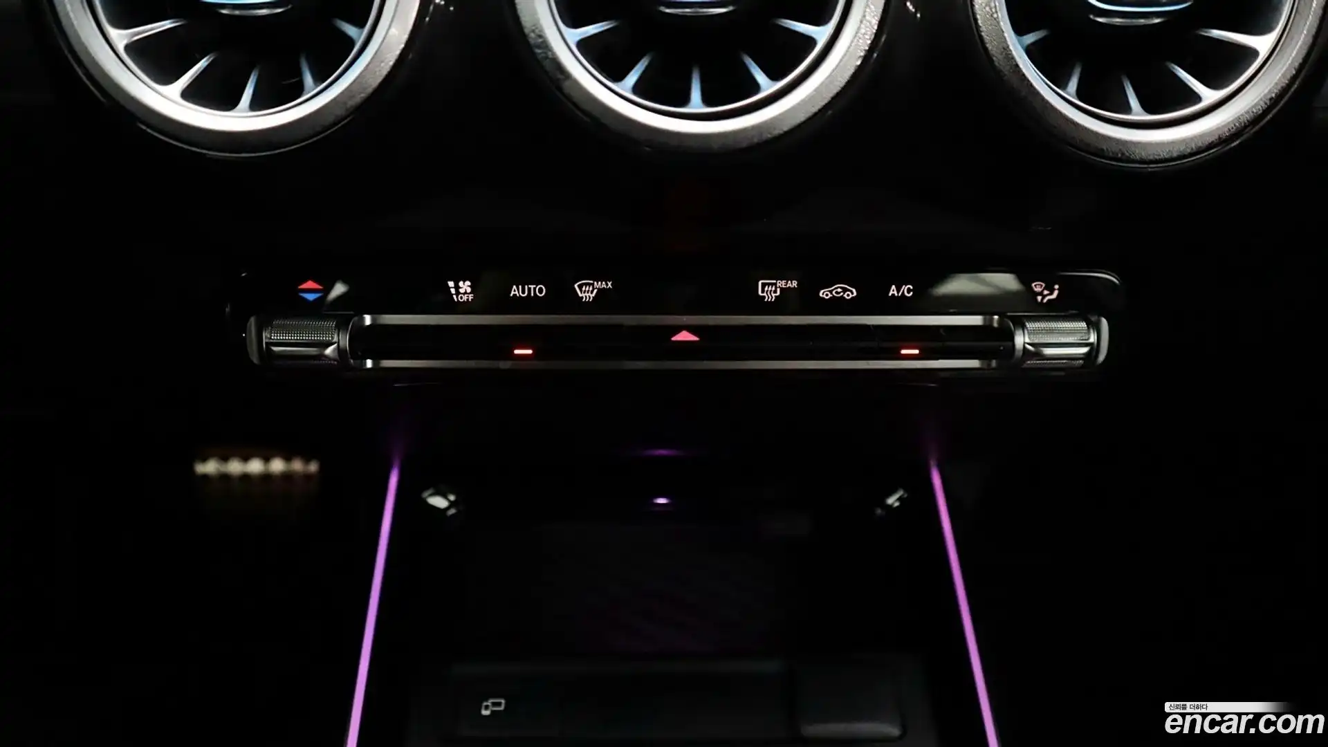 GLB-Class Mercedes-Benz 2021.3-OPTION-018