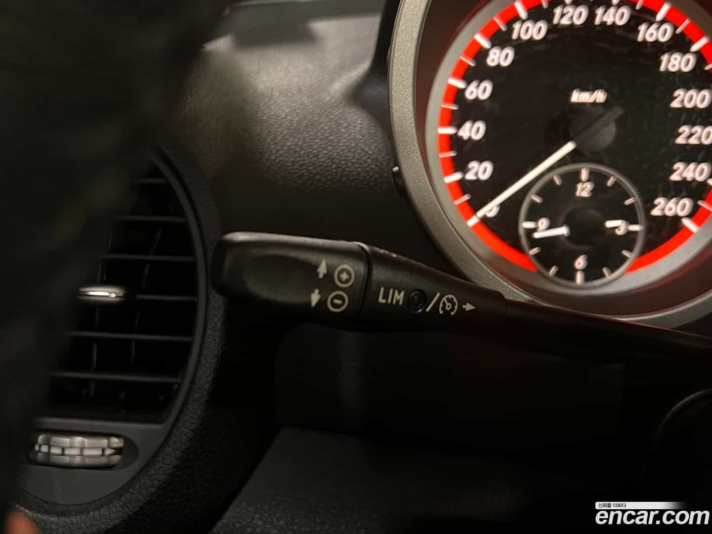 SLK-Class Mercedes-Benz 2007.11-OPTION-021