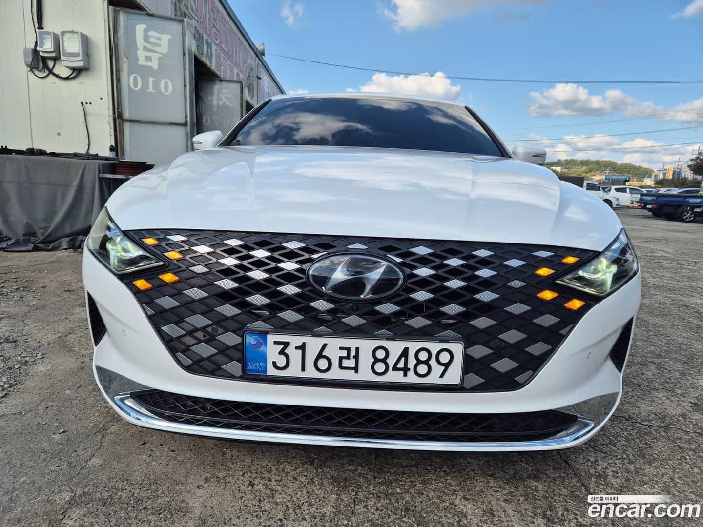 Grandeur Hyundai 2020.9-OUTER-001