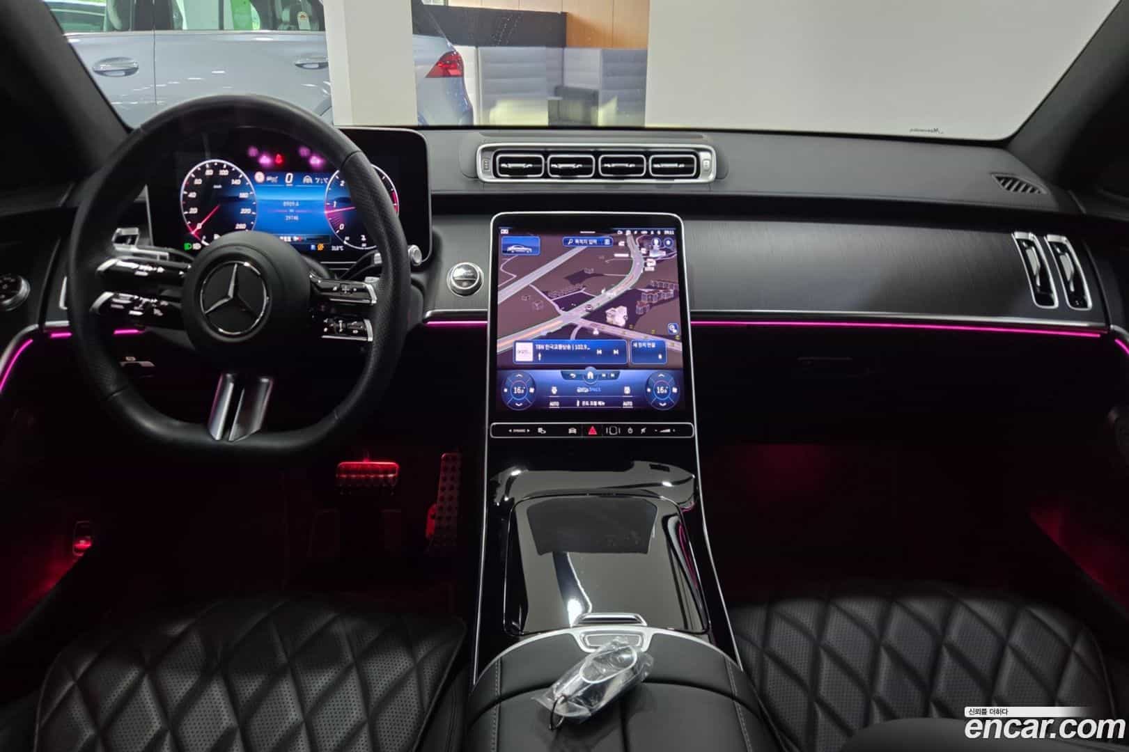 S-Class Mercedes-Benz 2022.10-INNER-007