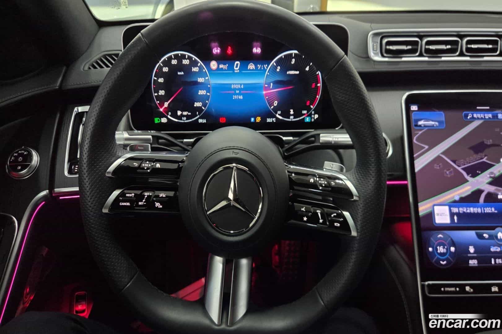 S-Class Mercedes-Benz 2022.10-INNER-009